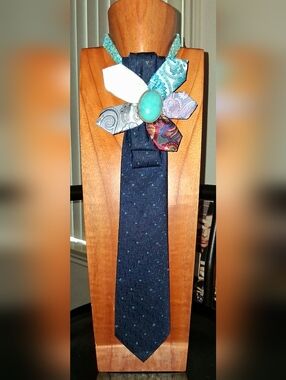 👔 IT'S A SALE!! Ladies DEBONAIR TIE NECKLACE 👔